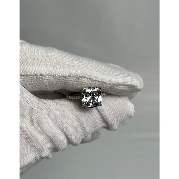 Estate Jewelry Square Cushion Cut Silver Cocktail Ring Sz 7.5 - Picture 10 of 15